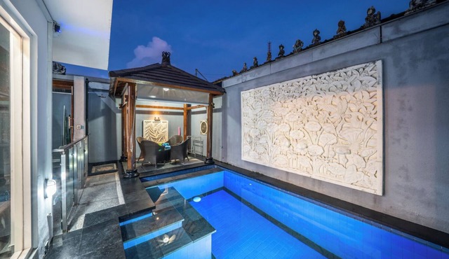 NEW LISTING! 3 Bedroom Private Pool Villa in Kuta in Kuta