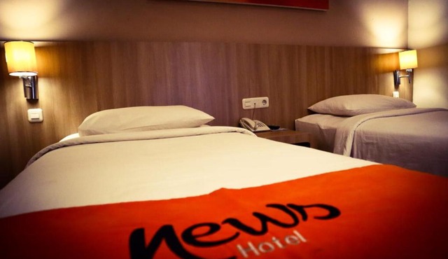 News Hotel Waru Sidoarjo in Waru