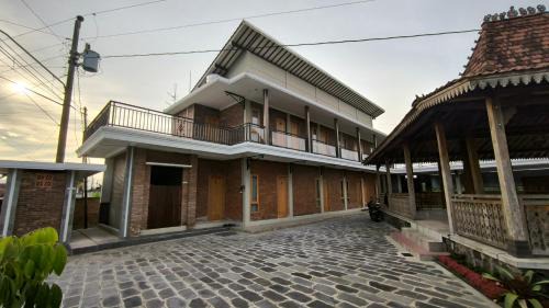 Nez's Guesthouse Syariah in Borobudur