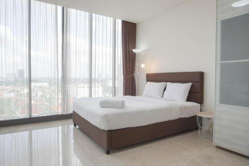 Nice and Elegant 1BR at L'avenue Pancoran Apartment By Travelio in Jakarta
