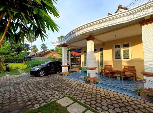 Nirmala Homestay in Sarungan
