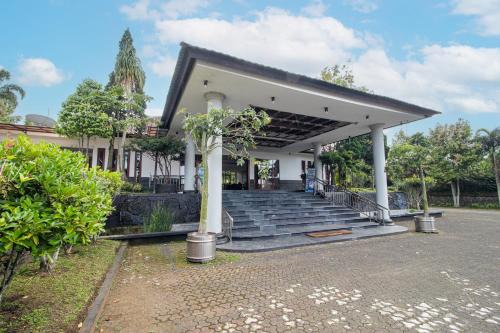 Nirwana Lembang in Tangkubanperahu