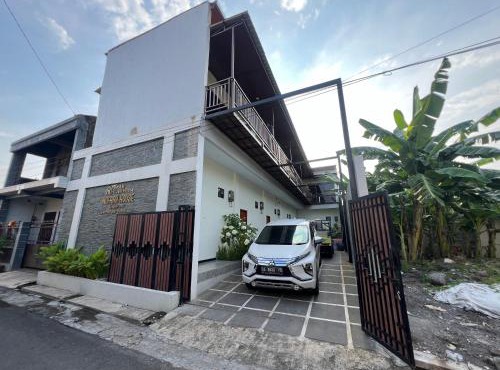 Nofrah House Syariah Mitra RedDoorz in Colomadu