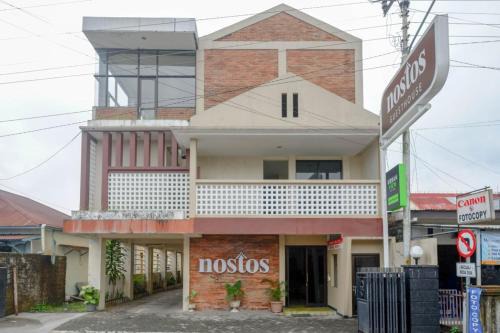 Nostos Guesthouse Wonosobo in Ngasinan
