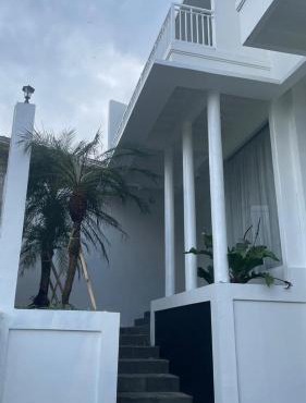 Nukumari villa & Homestay in Cipaok