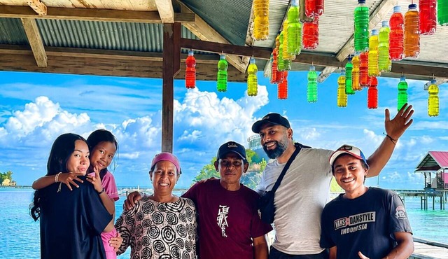 Nur Homestay Mini Resto and Souvenir in Papan Island