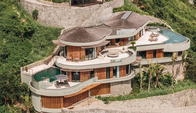Nyrenstone Residence - 4 Bedroom Villa at Tampah Hills in West Nusa Tenggara