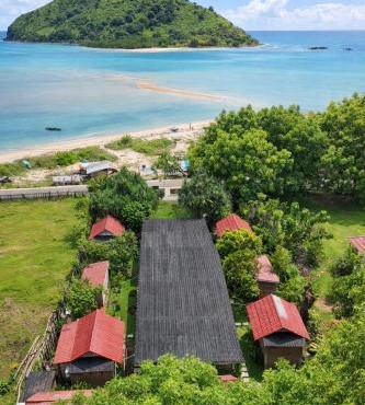 Ocean Fresh Surfhouse in Sumbawa Barat