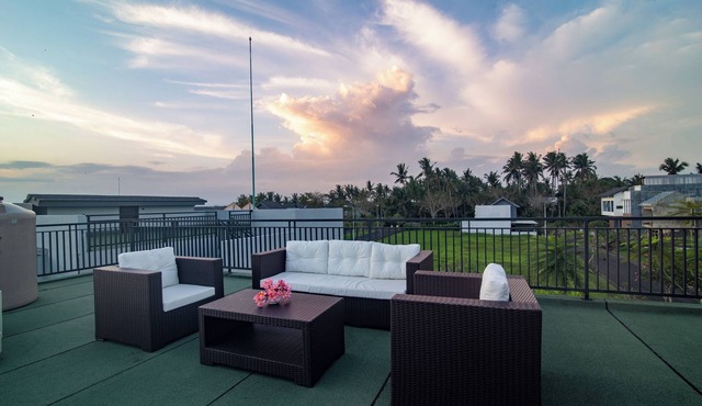 Ocean-View 3BR Villa 3-mins to beach w/pool & gym perks. in Bali