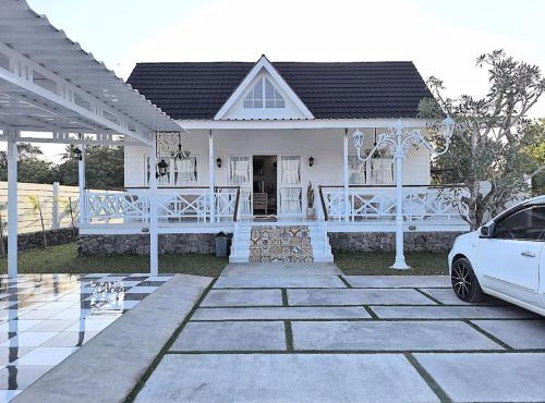 Omah Koe 812 by ABM in Banjarasri