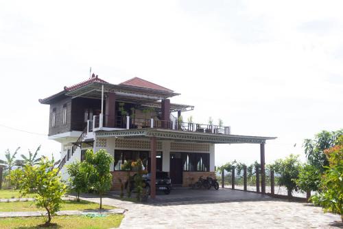 Omah Ulin in Bandongan