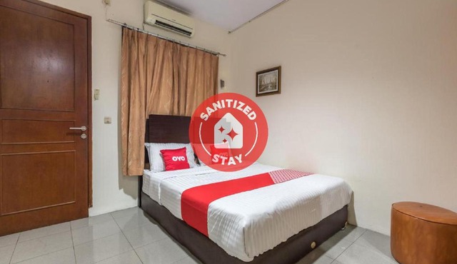 OYO 1672 Wisma Barkah in Jakarta