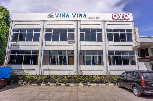 OYO 2180 Vina Vira Hotel in Lhokseumawe