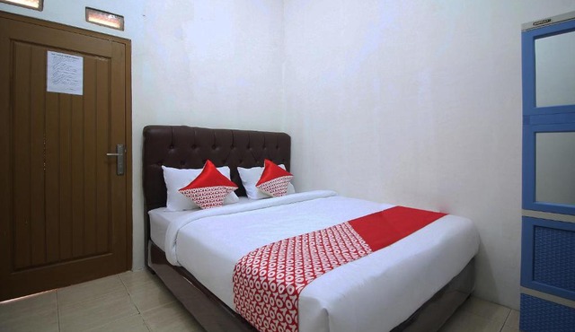 OYO 2593 Mawar Homestay in Lampung