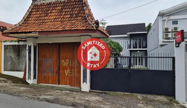 OYO 90271 Puri Asri Family Homestay Syariah in Yogyakarta