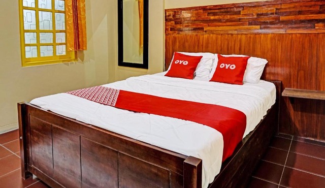 OYO 91502 Kost Bu Lilies Syariah in Tulungagung