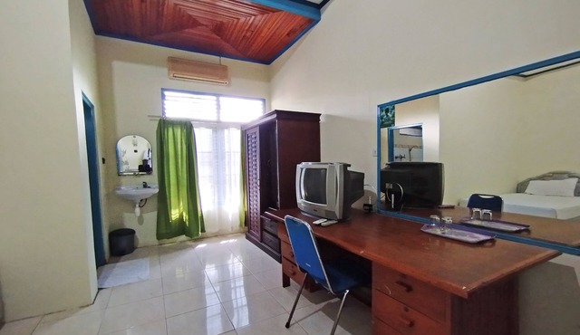 OYO 91973 Green Hotel Near Polsek Sabangau in Palangkaraya