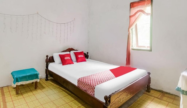 OYO Homes 91148 Homesstay Desa Wisata Bahoi in Serai