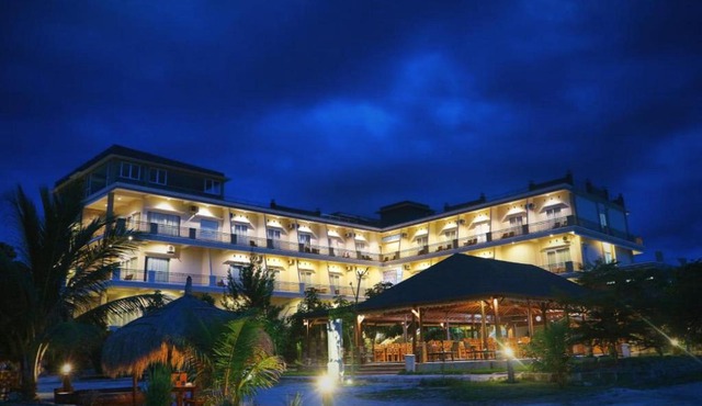 Padadita Beach Hotel in Waingapu