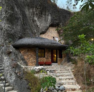 PALEO Stone Age in Karangwetan