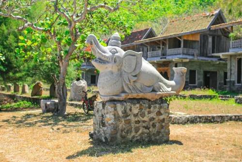 pantai wane in Rancakole
