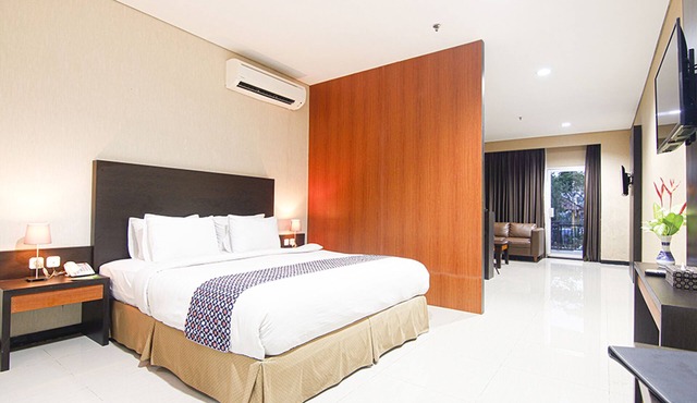 Parkside Mandarin Hotel Pekalongan in Pekalongan