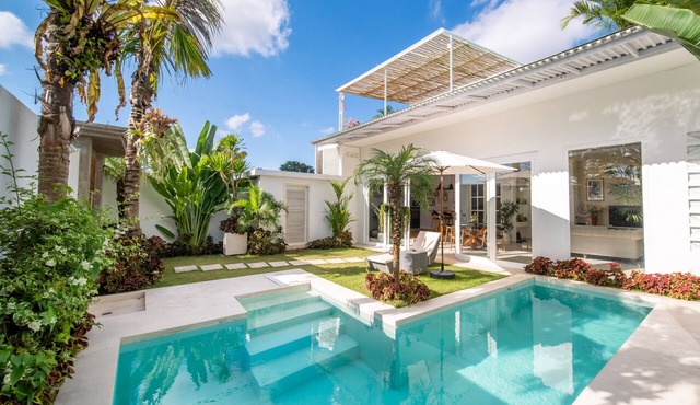 Peaceful Retreat-2BR,Canggu in Mengwi