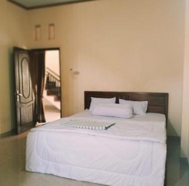PENDIK Home Stay in Labuan Bajo