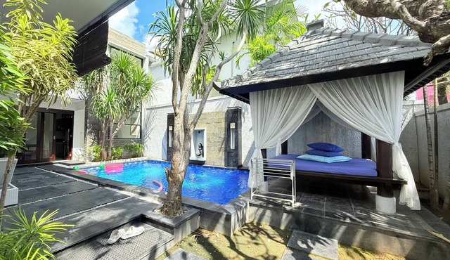 PENELOPY VILLA 2 NEAR EAT STREET OBEROI. in Seminyak