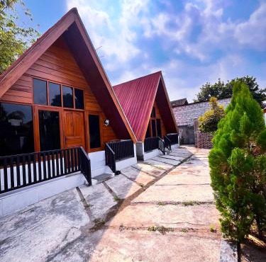 penginapan omah kampung in Cepit