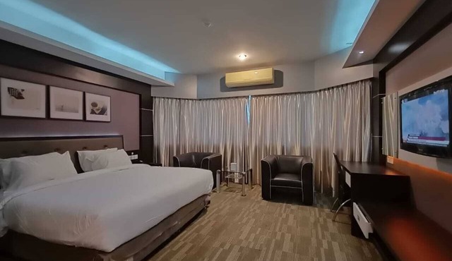 Plaza Hotel Tanjungpinang in Tanjung Pinang