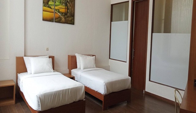 Pondokan Tjiburial Twin Suite in Bandung