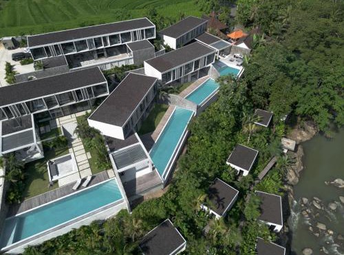 Predmet Kabakaba Resort in Tumbak Bayuh