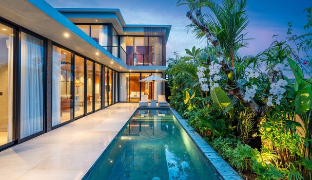 Private Pool Villa | Brand-New Stay | Near Canggu in Kerobokan