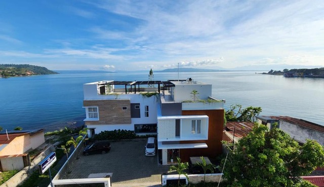 PURNAMA BALIGE HOTEL in Balige