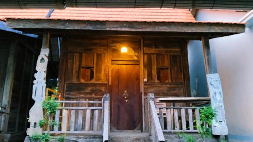 Queen's Cabin in Kerobokan