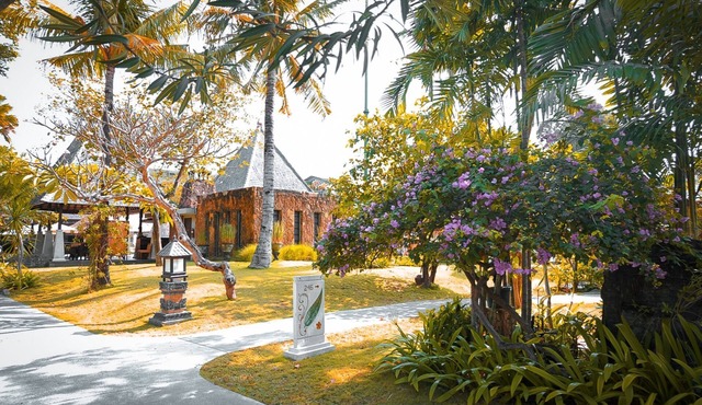 Rama Beach Deluxe Cottage in Kuta