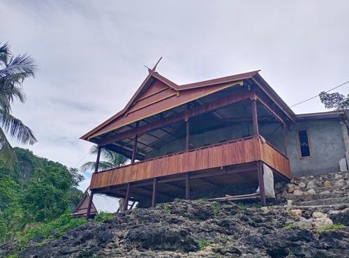 RAMMANG-RAMMANG HOUSE in Maros
