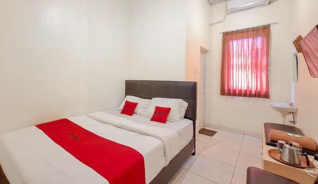 RedDoorz at Andongkoe 64 Salatiga in Salatiga