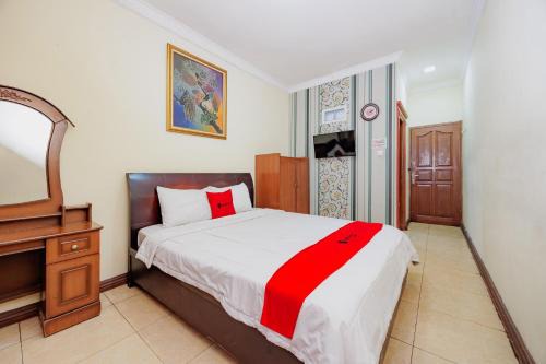 RedDoorz at Hotel Andalus Puncak in Bogor