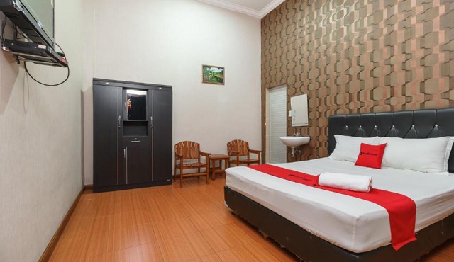 RedDoorz at Sedayu 2 Near Danau Toba Parapat in Parapat