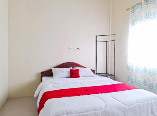 RedDoorz at Sekar Tanjung Homestay Sukoharjo in Bendosari