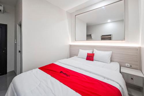 RedDoorz Fortuna Infinity Near Alun Alun Sragen in Sragen