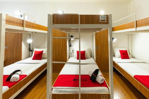 RedDoorz Hostel @ Dago 2 in Bandung