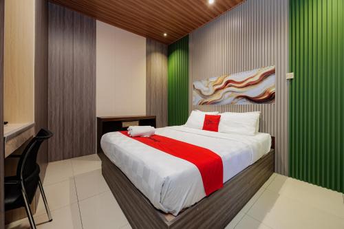 RedDoorz near Exit Toll Bogor in Bogor