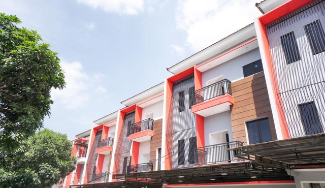 RedDoorz Plus at Tlogomas in Malang