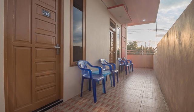 RedDoorz Plus near Syamsudin Noor Airport 3 in Banjarbaru
