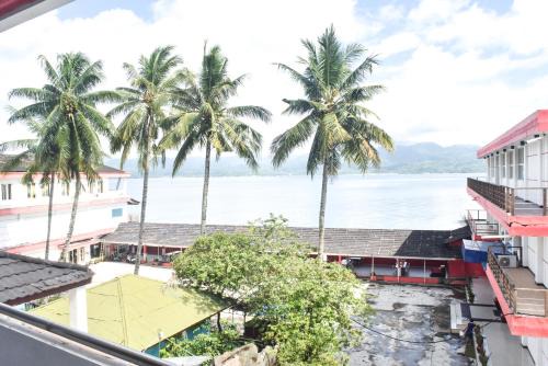 RedDoorz Plus @ Tirta Kencana Hotel in Ambon