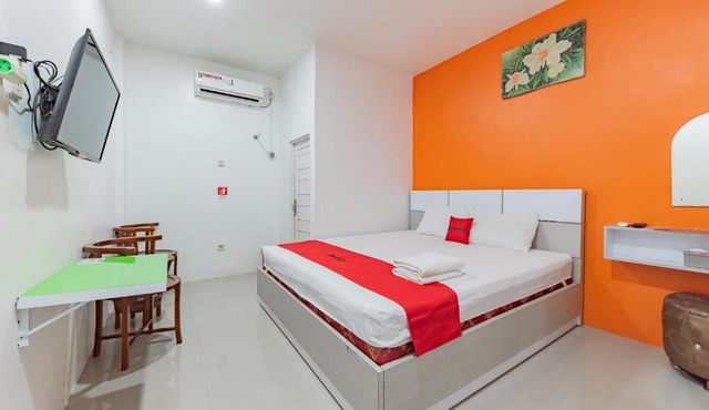 RedDoorz Syariah at JK Residence Pahlawan Buntok in Buntok