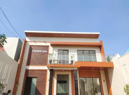 RedDoorz Syariah near Alun Alun Tegal 2 in Tegal